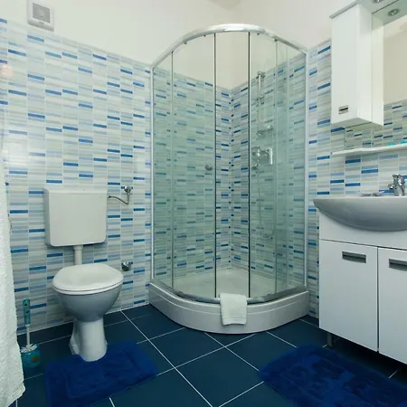 Milat Διαμέρισμα Τρογκίρ